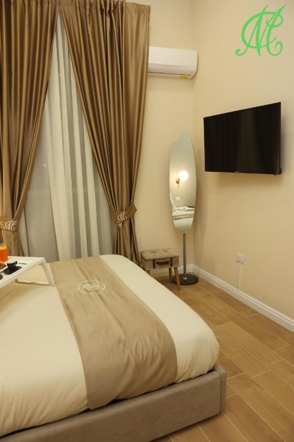 Mc Apartments Napoli Esterno foto