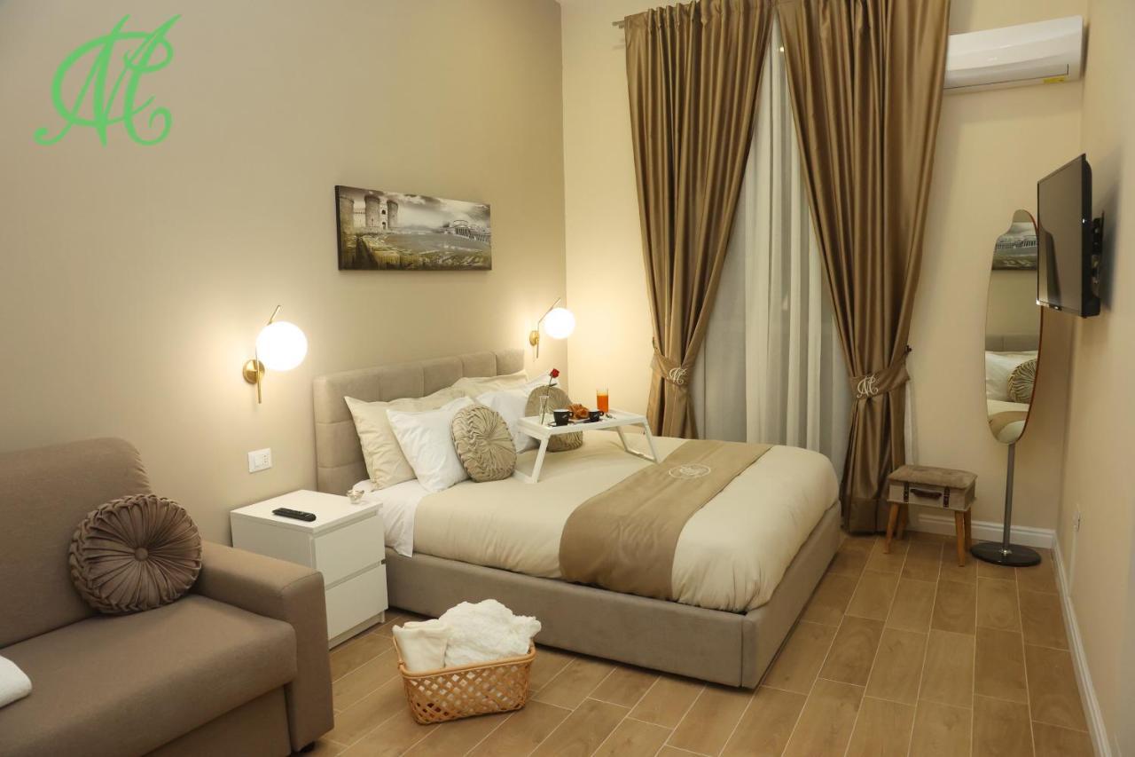 Mc Apartments Napoli Esterno foto