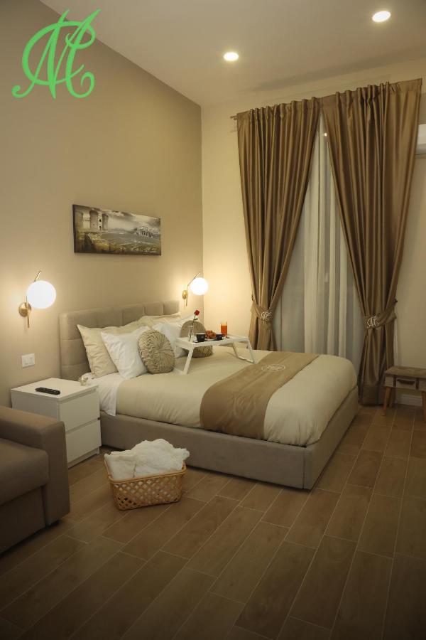 Mc Apartments Napoli Esterno foto