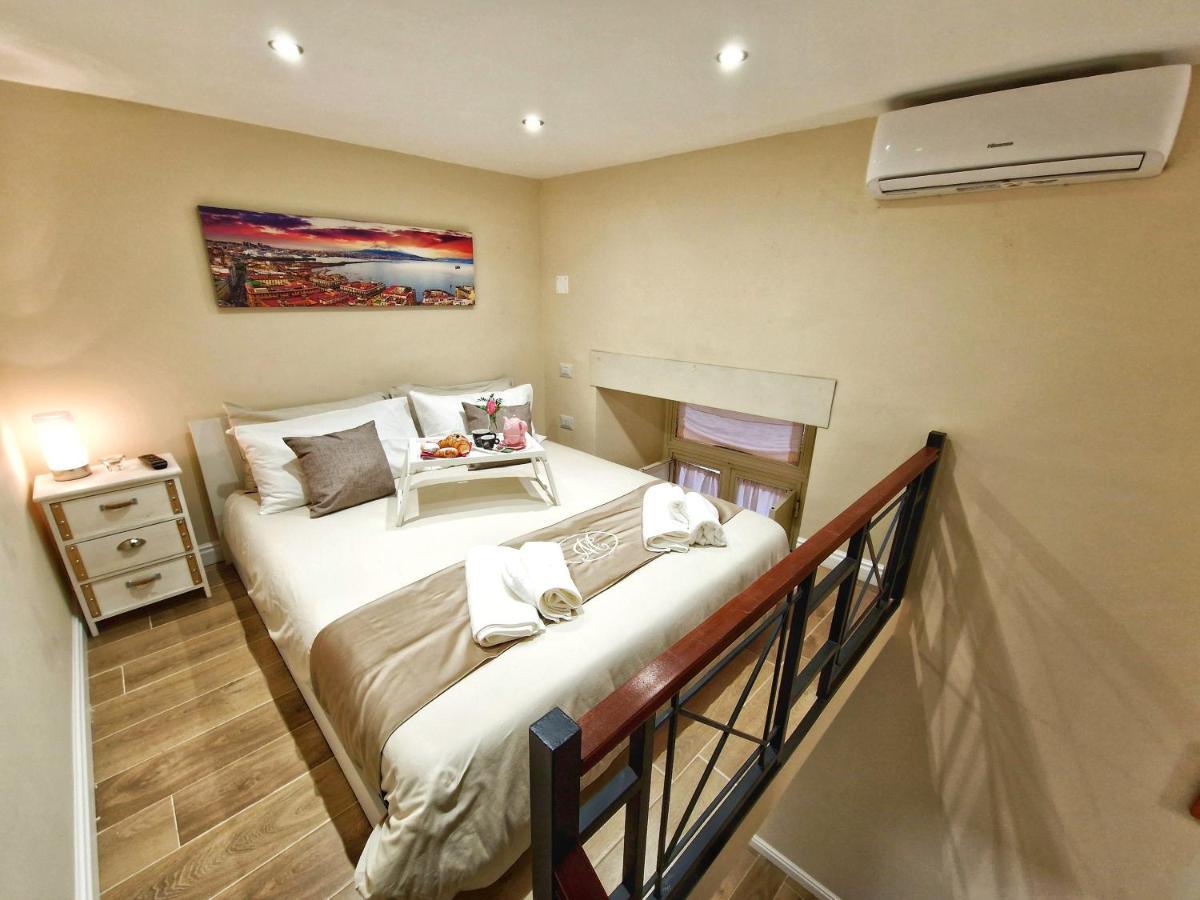 Mc Apartments Napoli Esterno foto