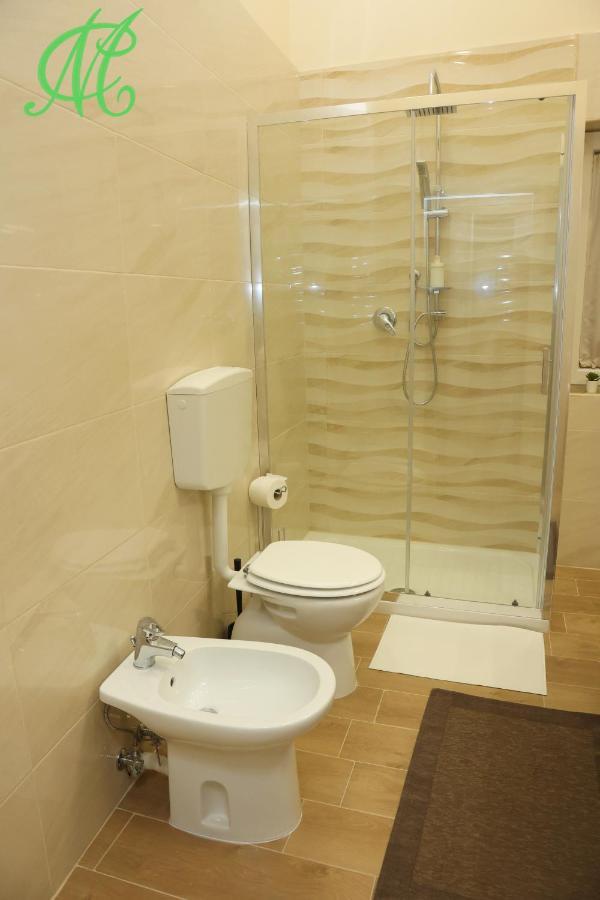 Mc Apartments Napoli Esterno foto
